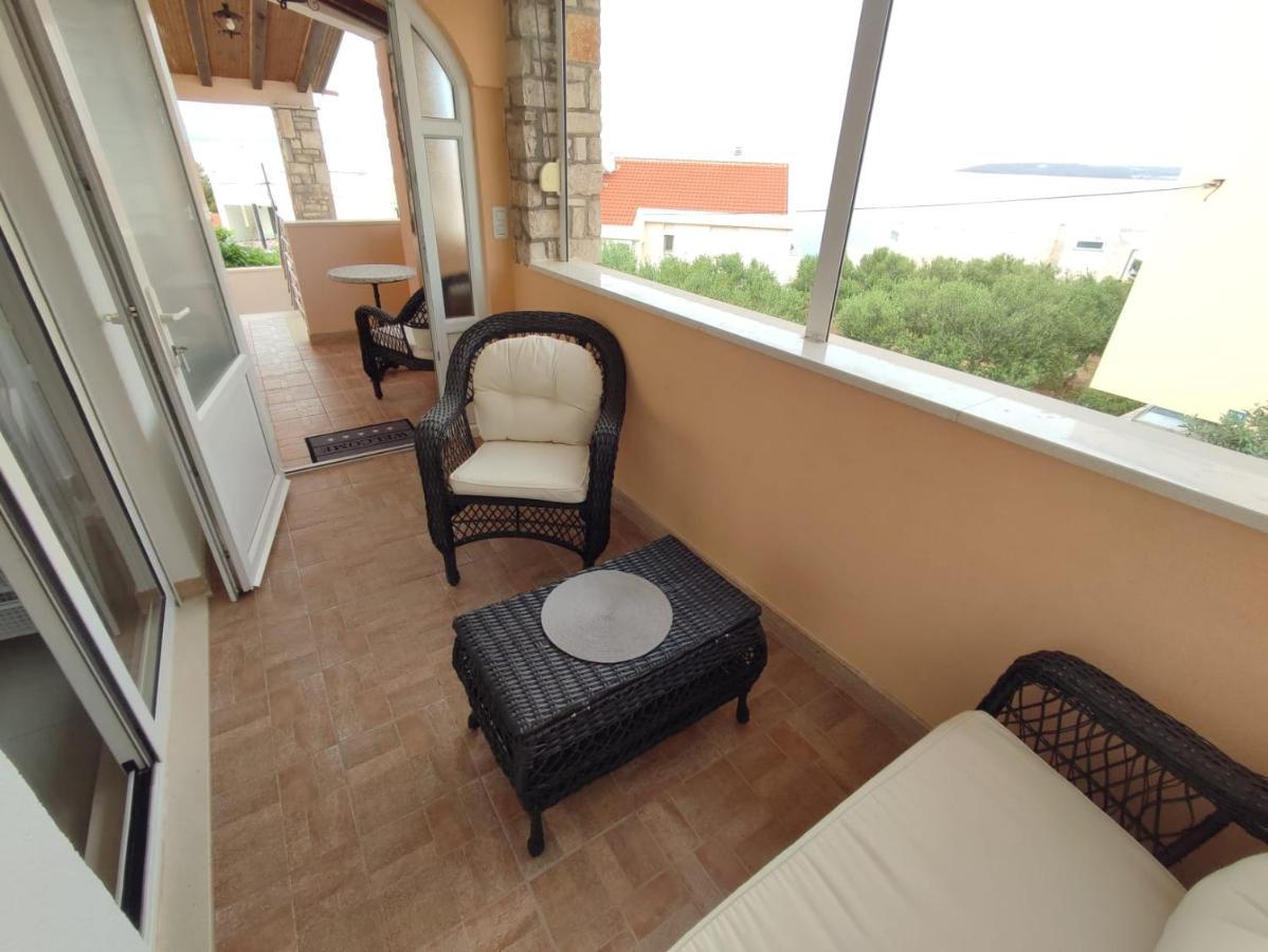 Apartment Sandrica Stomorska Exterior photo